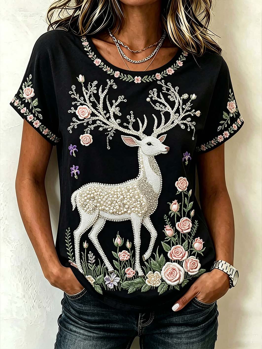 T-shirt femme à manches courtes imprimé motifs animaux, plantes et fleurs