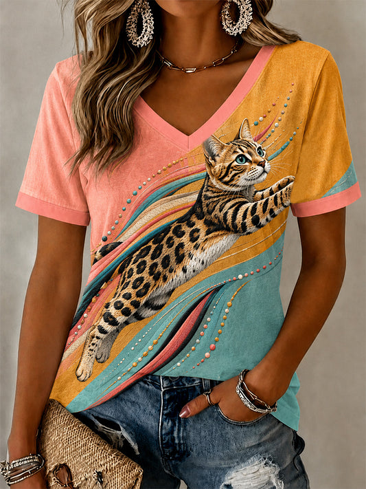 T-shirt décontracté à col en V et imprimé félin pour femme