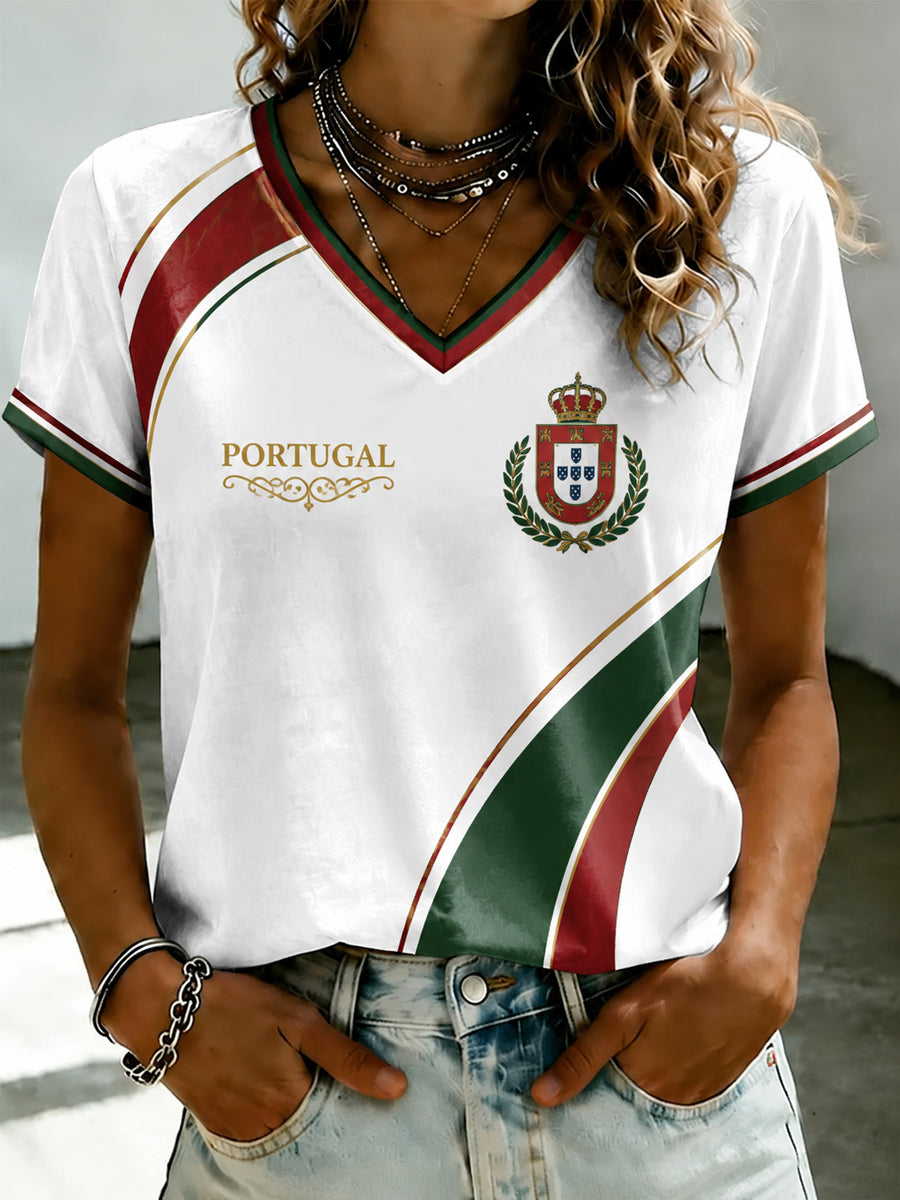 T-shirt à col en V imprimé de football portugais pour femme